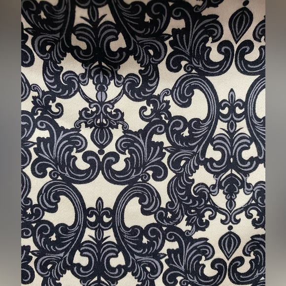 Robert Rodriquez Halter/ Sleeveless Dress Front zippered in Black/ Cream size 6 - Picture 4 of 13